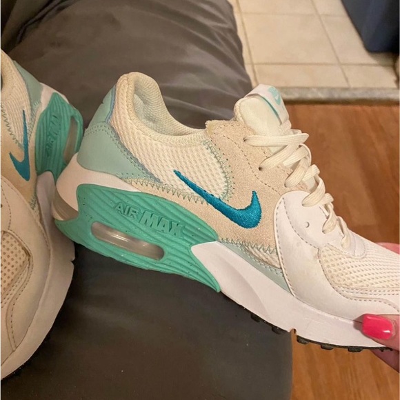 To small - Picture 2 of 2